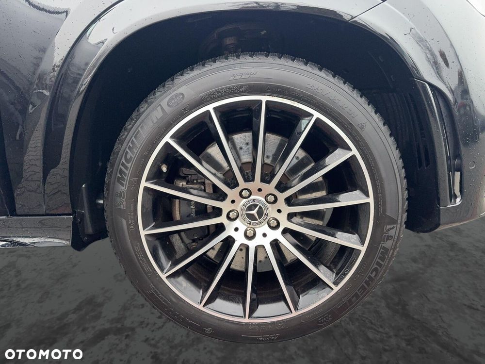 Mercedes-Benz GLE - 11