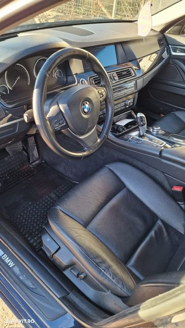 BMW Seria 5 520d - 4