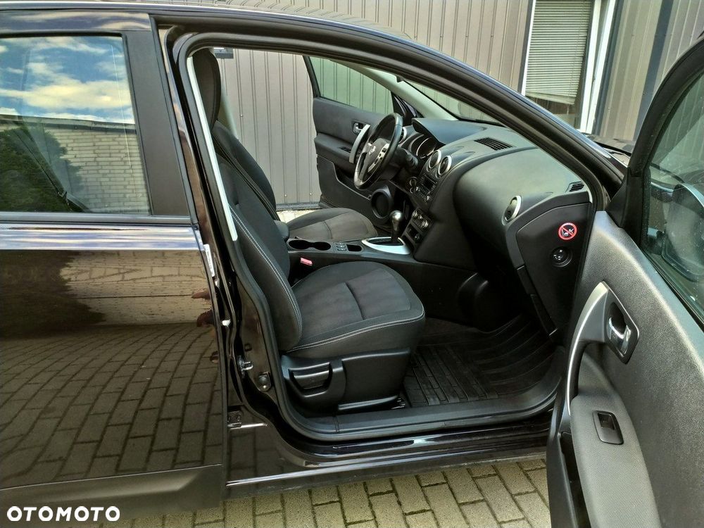 Nissan Qashqai 1.6 Acenta CVT - 24