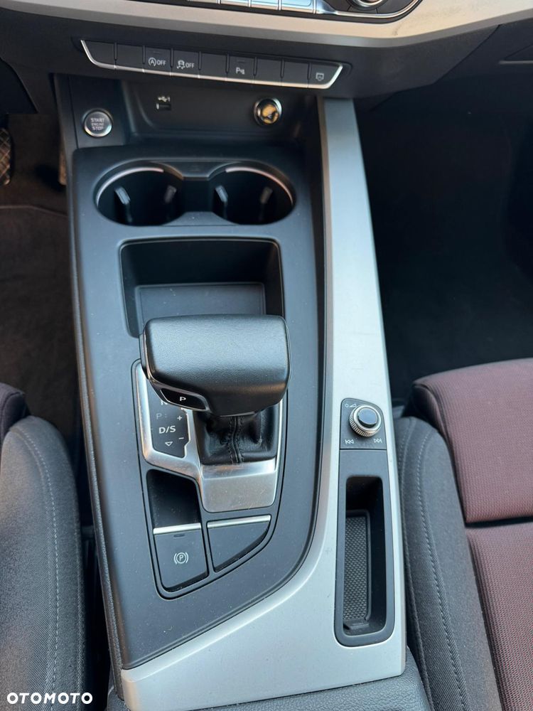 Audi A4 Limousine - 20