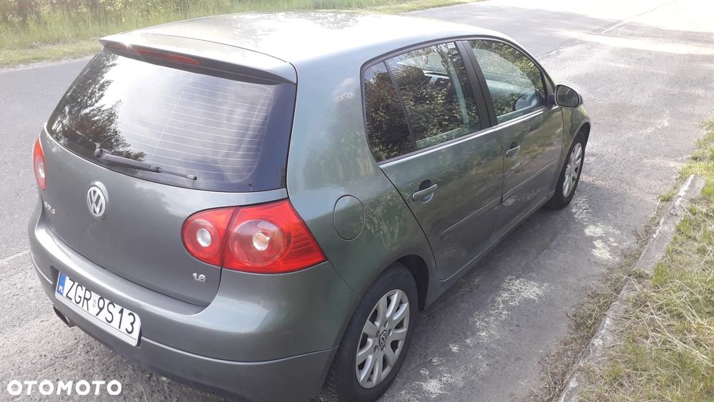 Volkswagen Golf - 13