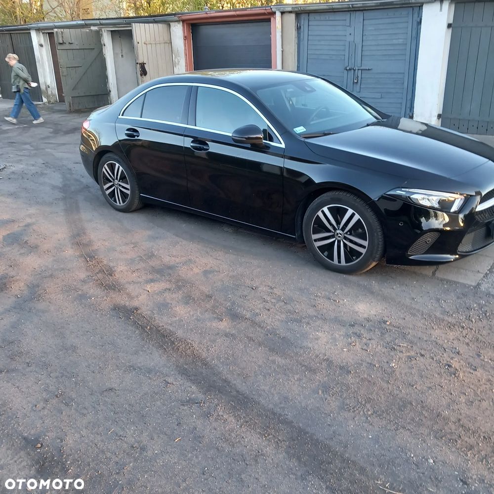 Mercedes-Benz Klasa A 180 Progressive 7G-DCT - 7