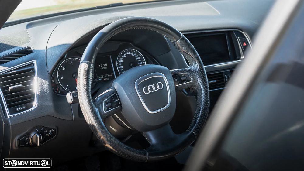 Audi Q5 2.0 TDI Business Line S-line - 8