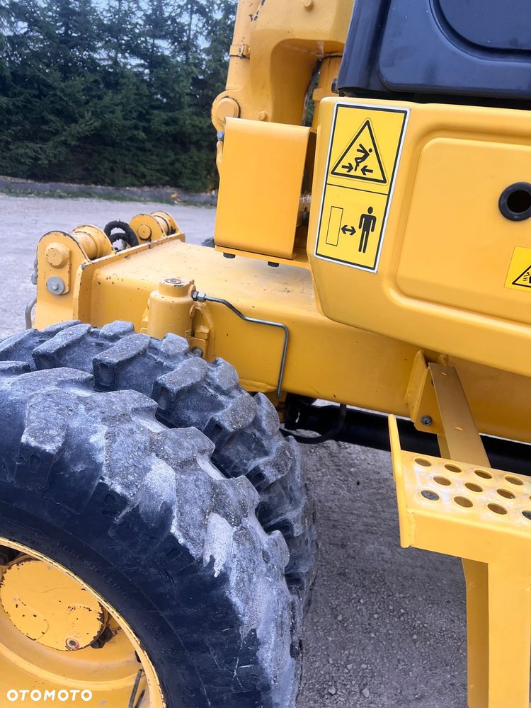 Komatsu 4x4x4 ramię łamane Koparka kołowa KOMATSU  PW98MR-8 10ton 4x4x4 ośki skrętne Ramię 3x łamane BEZ DPF i ADBLUE 4 cyl dodatkowe wyjścia hydr Pług Podpory 2012 szybka zwinna Prosto z importu 1 właściciel Cat TEREX Liebherr Wacker Pw 98 Mr 8 11 - 34
