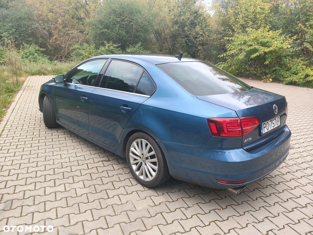 Volkswagen Jetta - 27