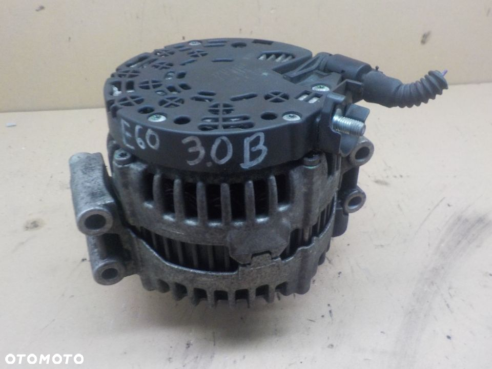 BMW E60 3.0 B ALTERNATOR 0121615010 150A 7550967 N52 N53 BMW 5 E60 E61 3 E90 X3 - 2