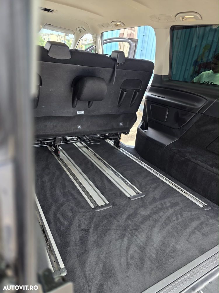 Mercedes-Benz V 250 BlueTEC Aut. Long Avantgarde - 10