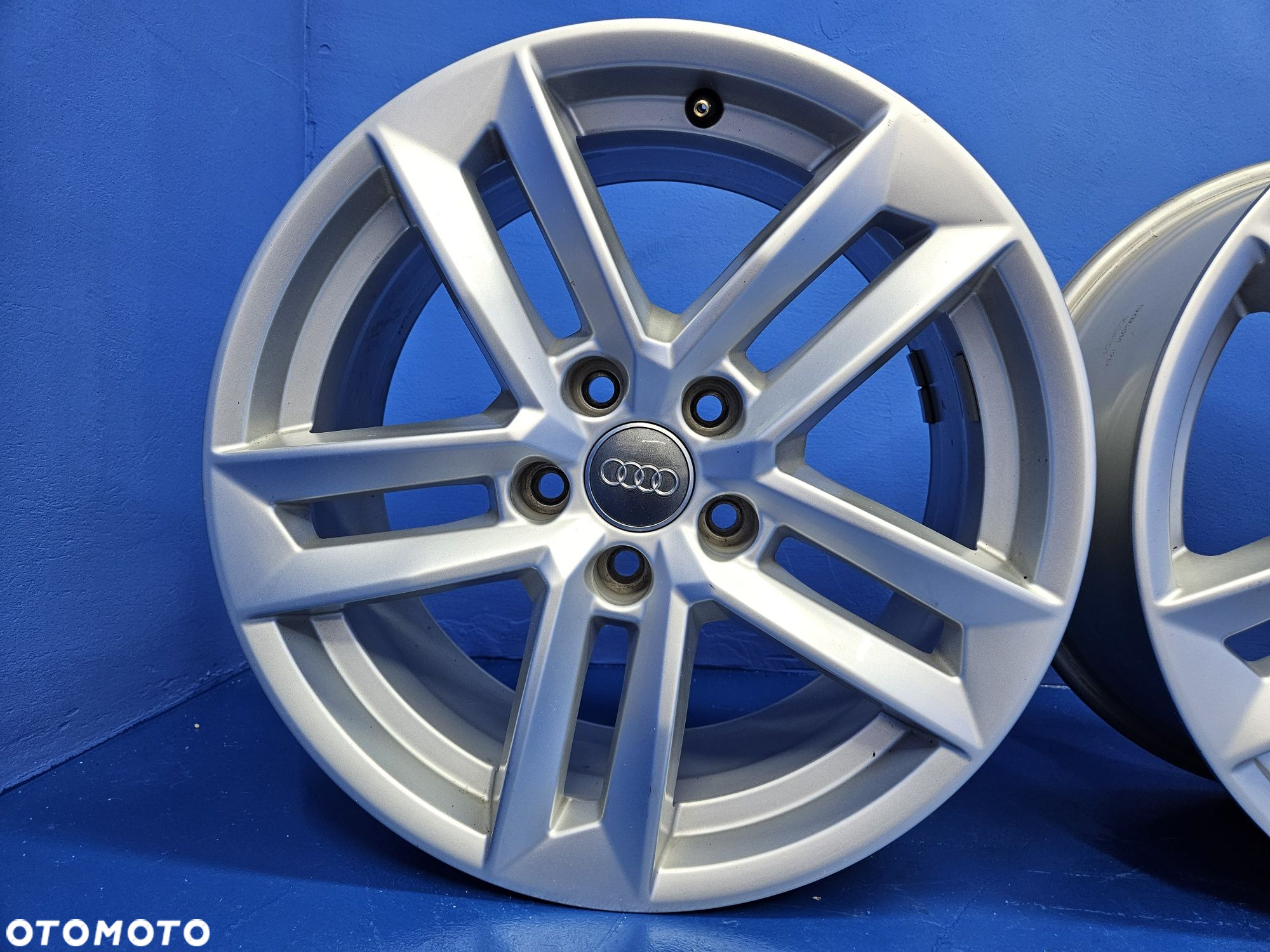 FELGI aluminiowe 17" AUDI A4 B9 jak nowe 7.5" 5x112 ET38 komplet oem - 2