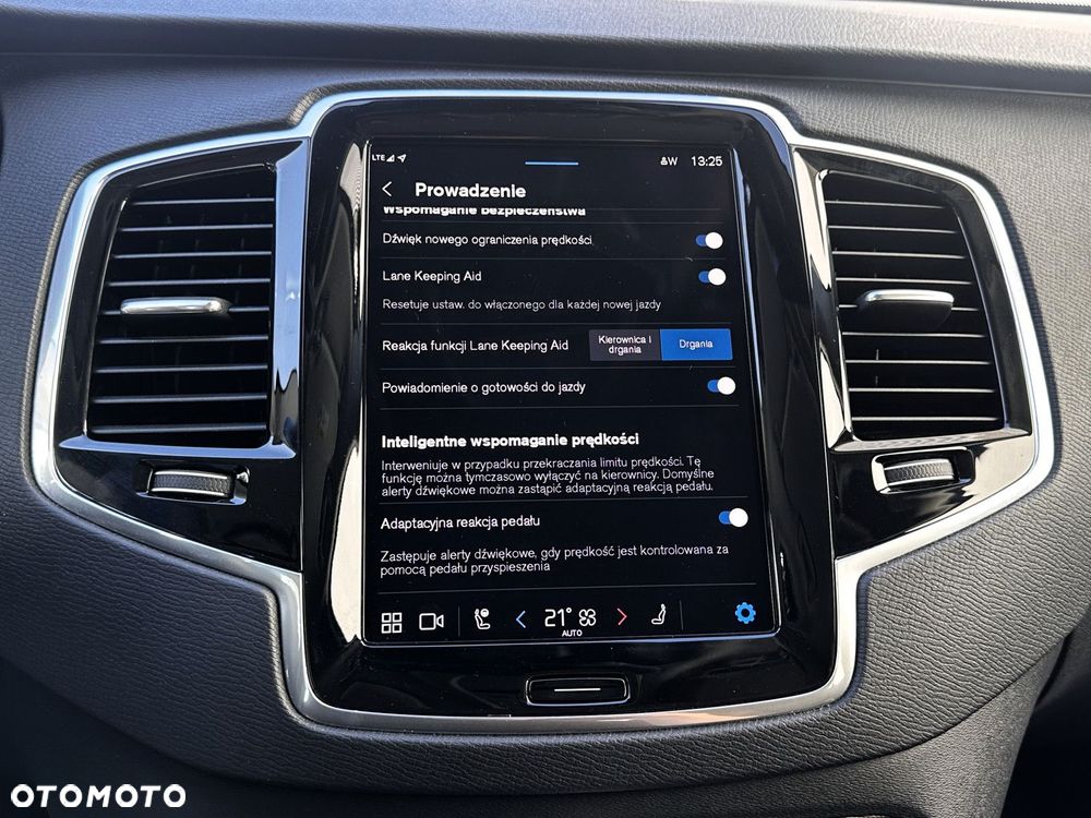 Volvo XC 90 - 29