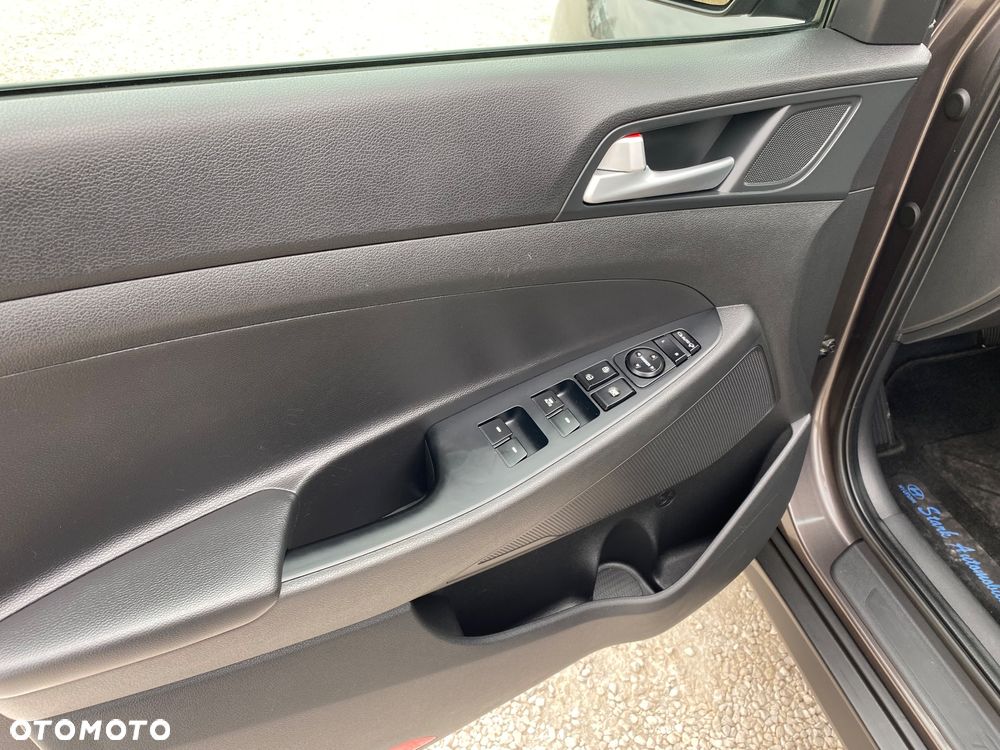 Hyundai Tucson blue 1.7 CRDi 2WD DCT Classic - 16