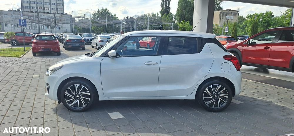 Suzuki Swift 1.2 Dualjet 12V MHEV Spirit - 9