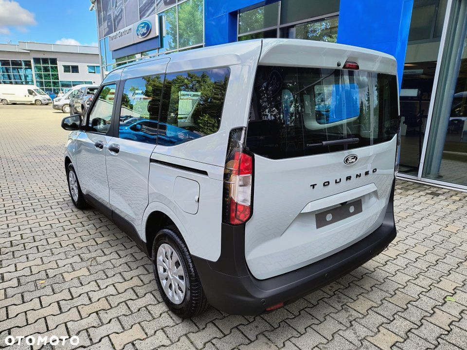 Ford Tourneo Courier - 3