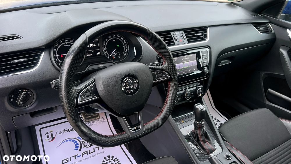 Skoda Octavia 2.0 TDI DSG RS - 5