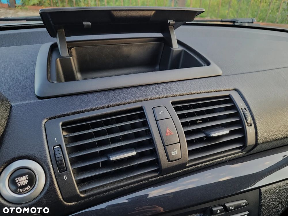 BMW Seria 1 118d - 19