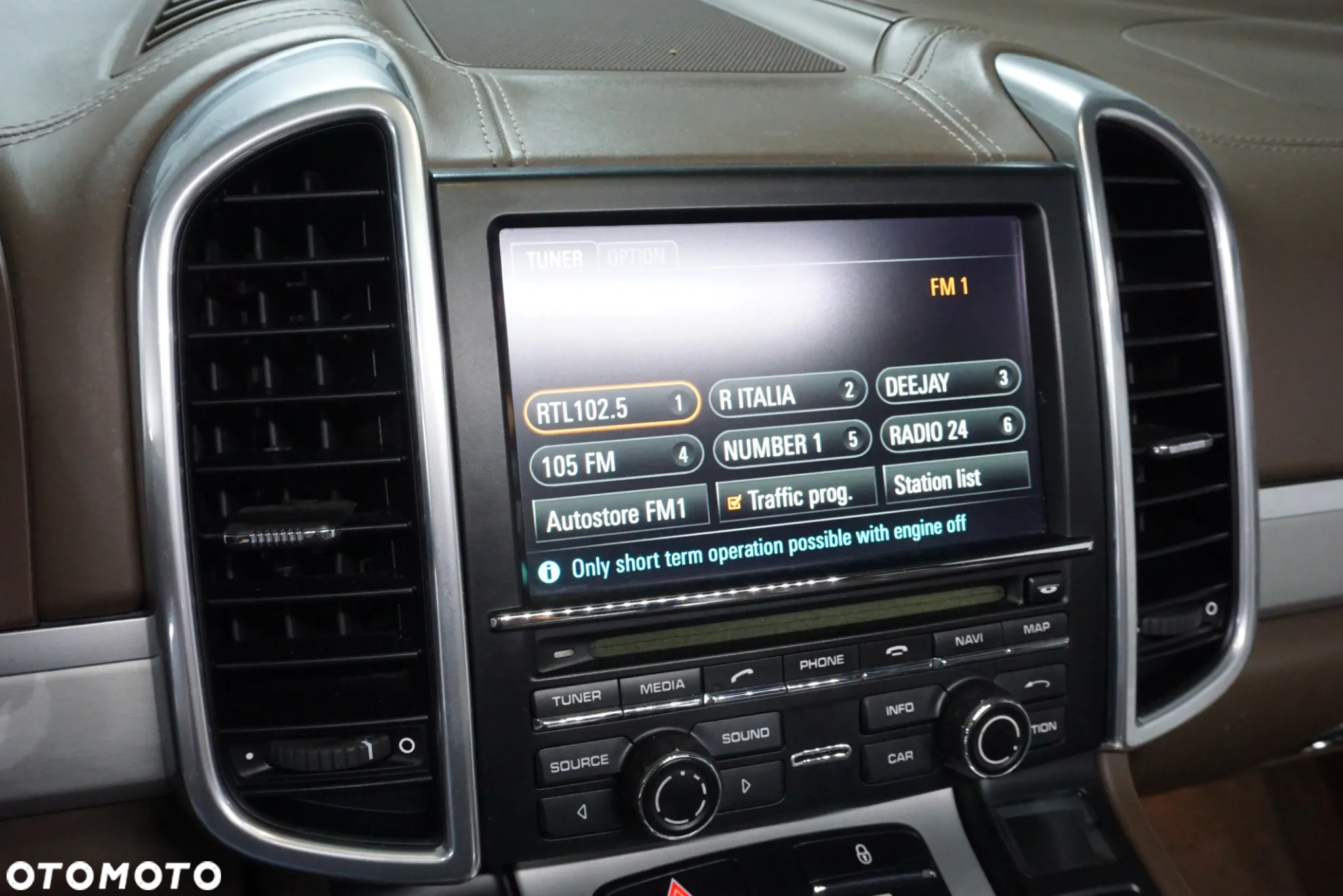 Porsche Cayenne Diesel Platinum Edition - 35