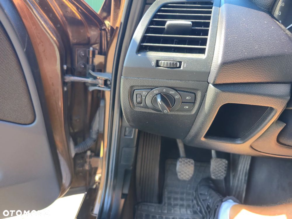 BMW Seria 1 118d - 9