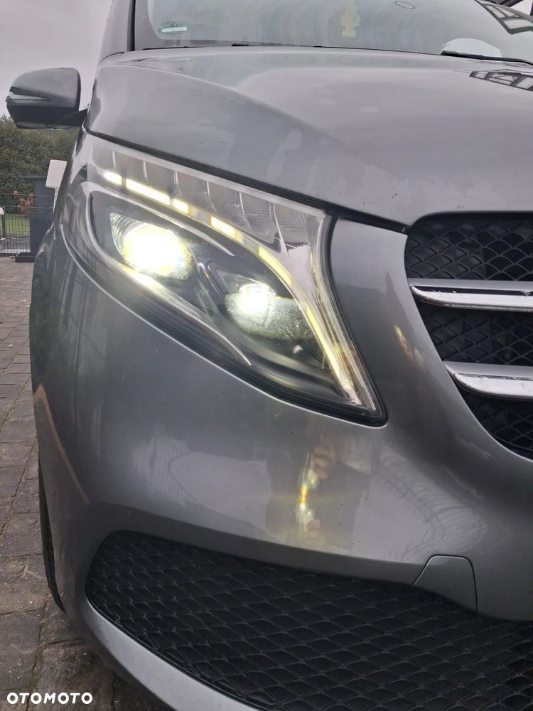 Mercedes-Benz Klasa V 250 d Extralang 9G-TRONIC Avantgarde Edition 2020 - 4