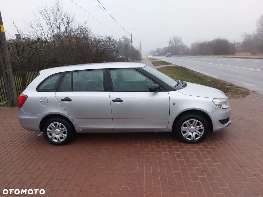 Skoda Fabia - 6