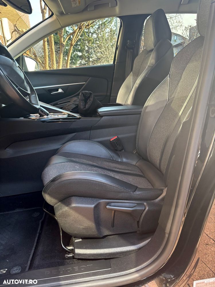 Peugeot 3008 BlueHDi 130 Stop & Start EAT8 Allure - 19