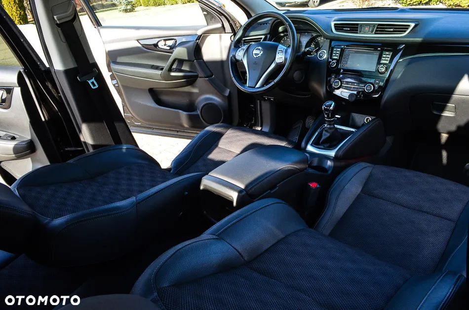 Nissan Qashqai 1.2 DIG-T Tekna+ - 30