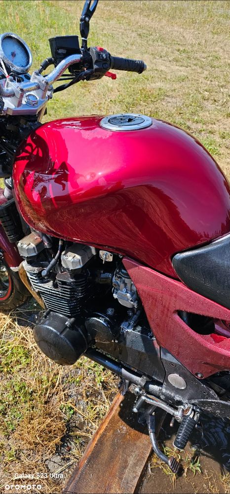 Kawasaki ZR - 3