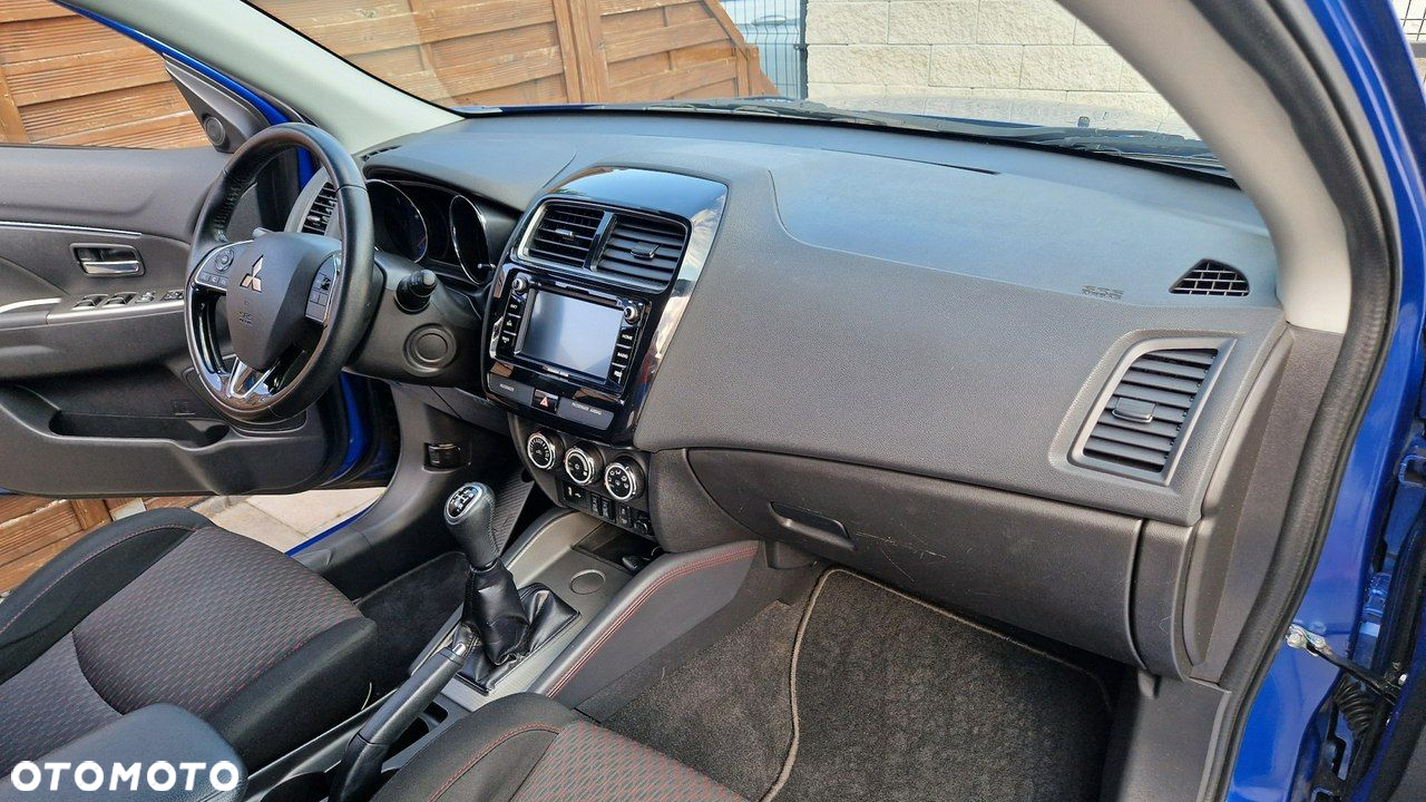Mitsubishi ASX - 20