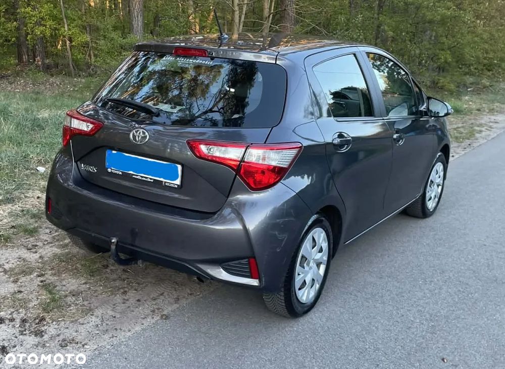 Toyota Yaris 1.5 Premium - 3