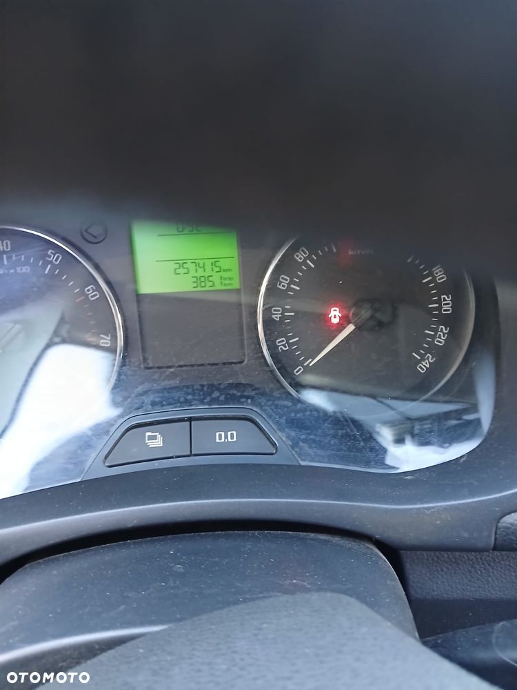 Skoda Fabia 1.2 TSI Ambition - 6