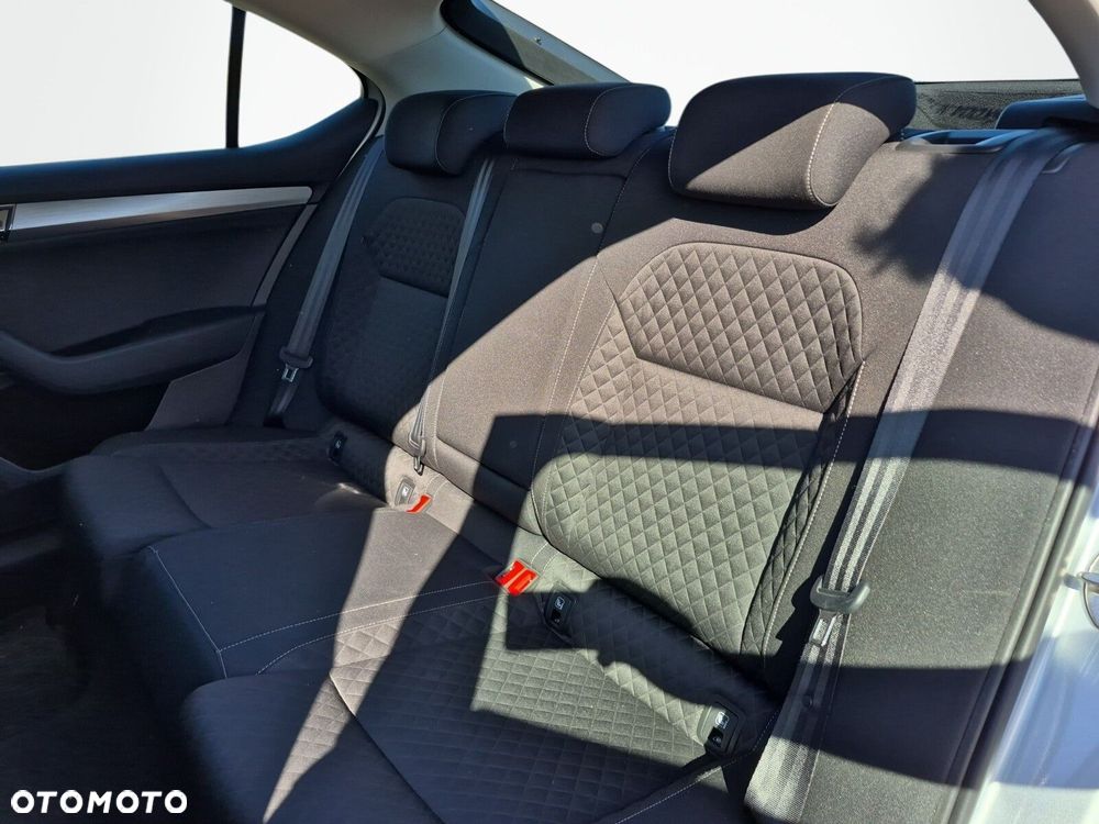 Skoda Superb 1.5 TSI Ambition - 12