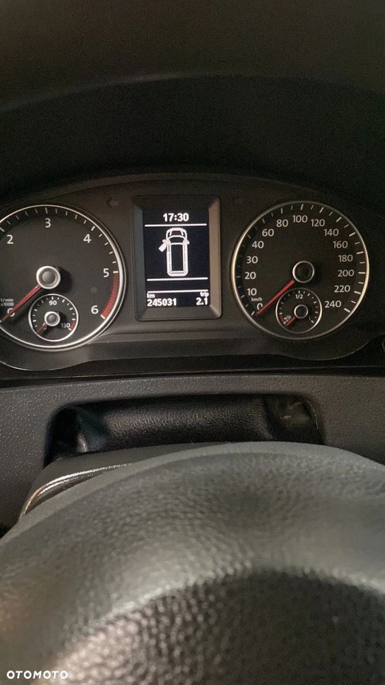 Volkswagen Transporter - 3