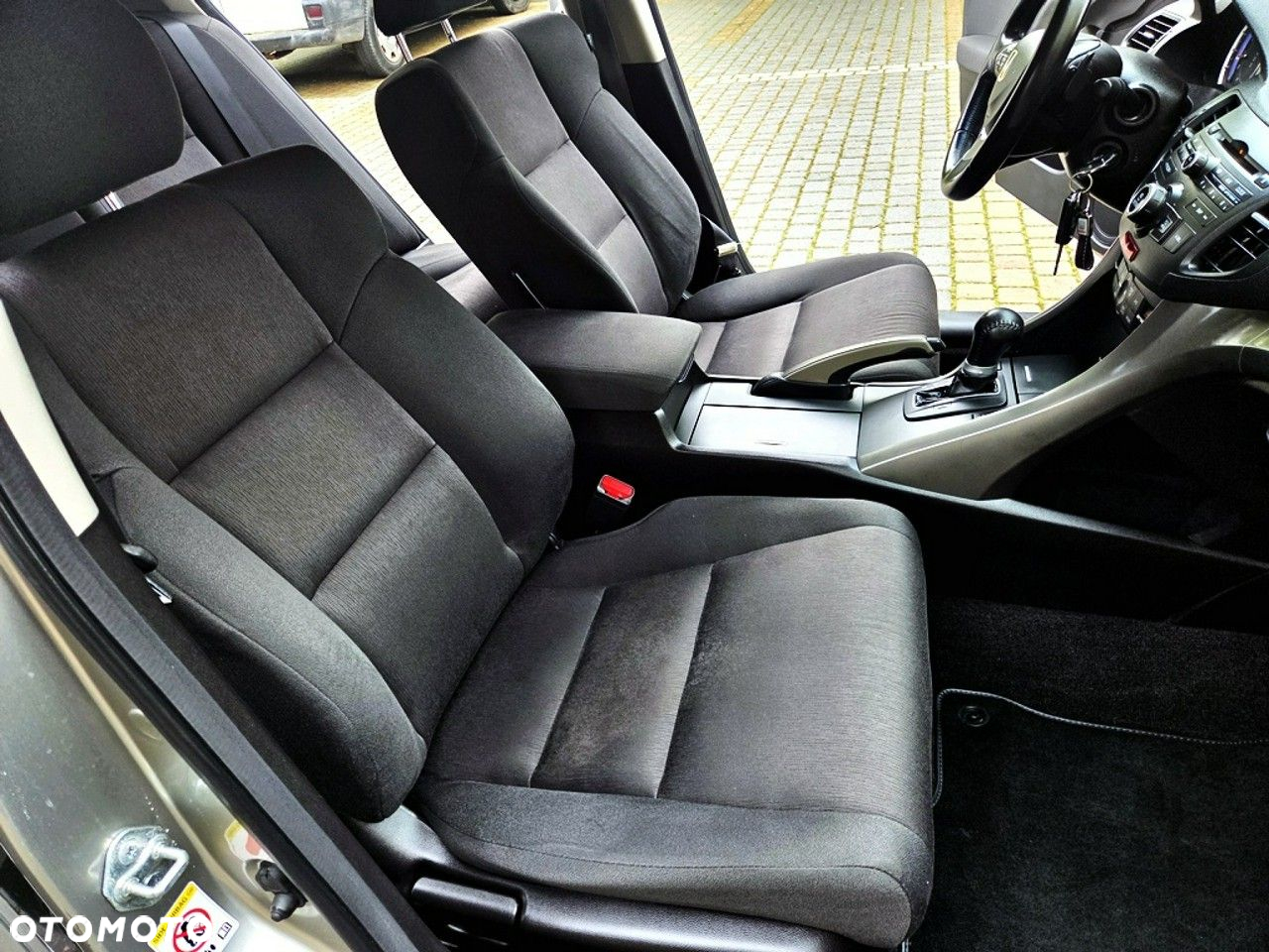 Honda Accord - 28