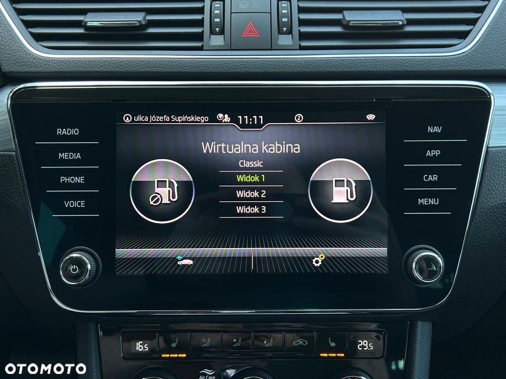 Skoda Superb 2.0 TSI Ambition DSG - 36