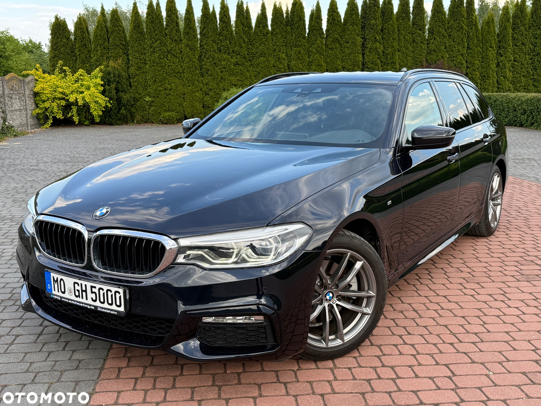 BMW Seria 5 520d Touring M Sport Edition - 3