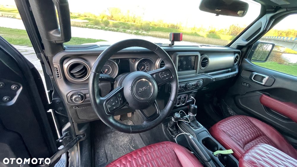 Jeep Wrangler - 13