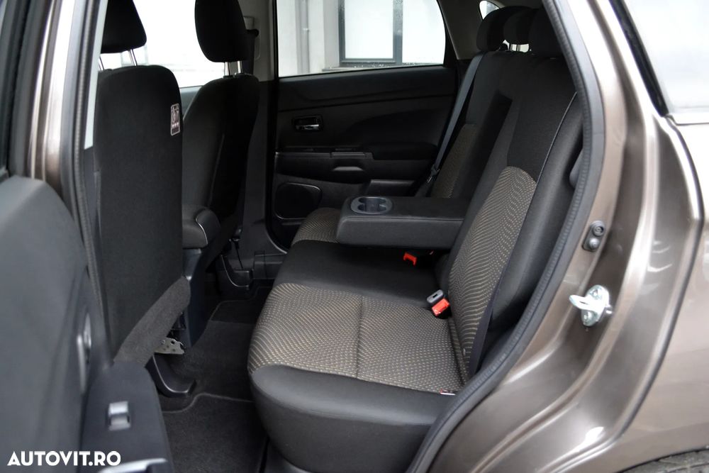 Mitsubishi ASX 1.8 DI-D 4WD Intense - 8