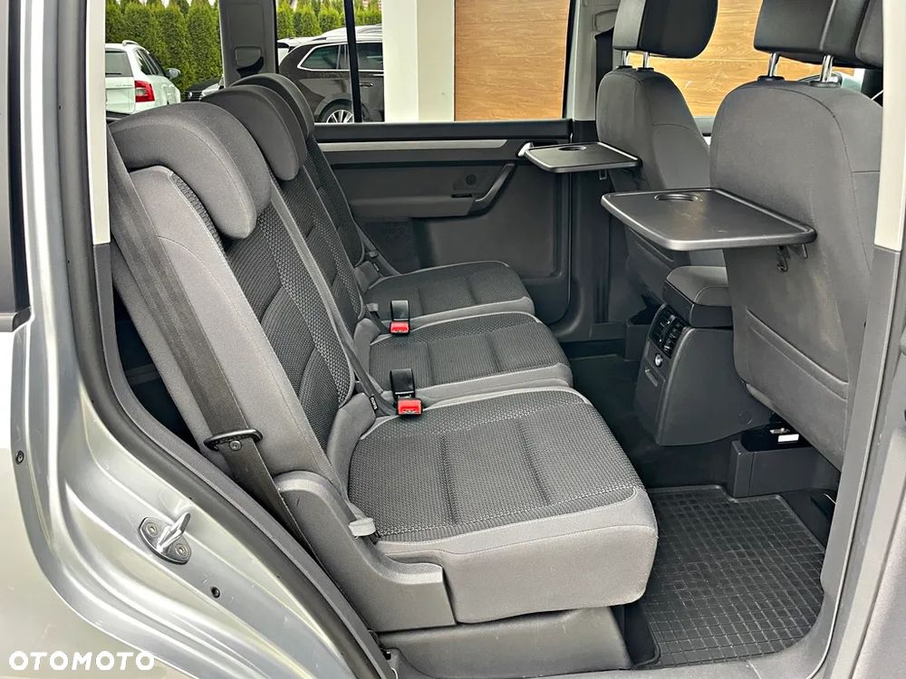 Volkswagen Touran 1.6 TDI DPF BlueMotion Technology Comfortline - 25