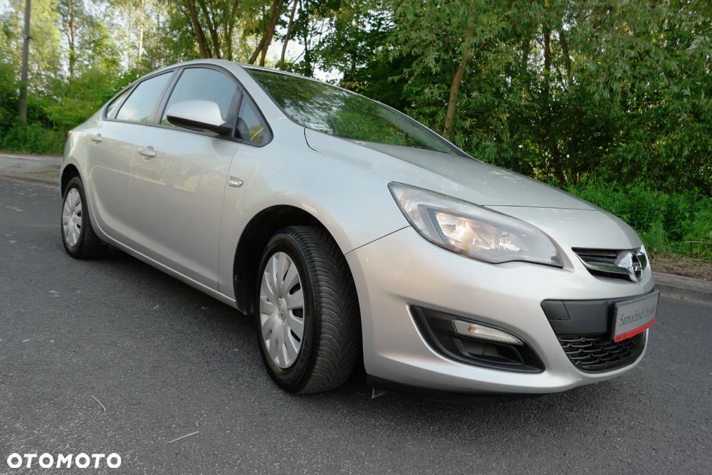 Opel Astra - 34