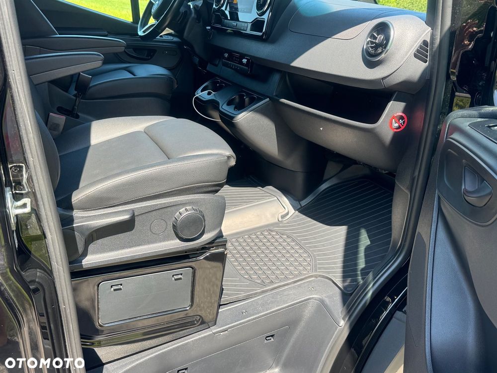 Mercedes-Benz Sprinter - 15