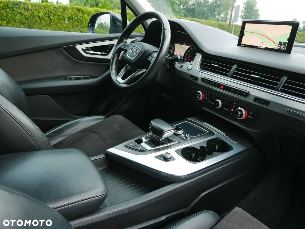 Audi Q7 3.0 TDI ultra Quattro Tiptronic - 7