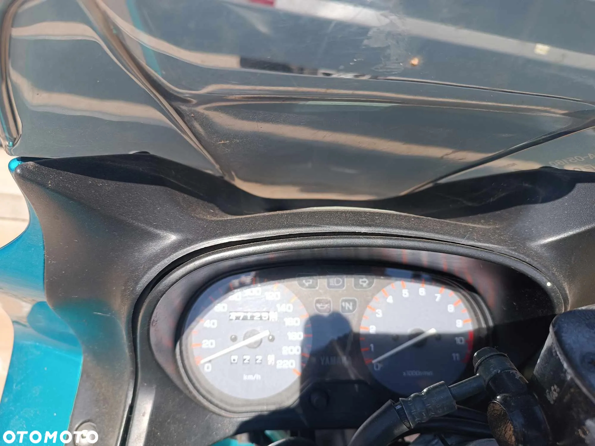 Yamaha XJ - 6