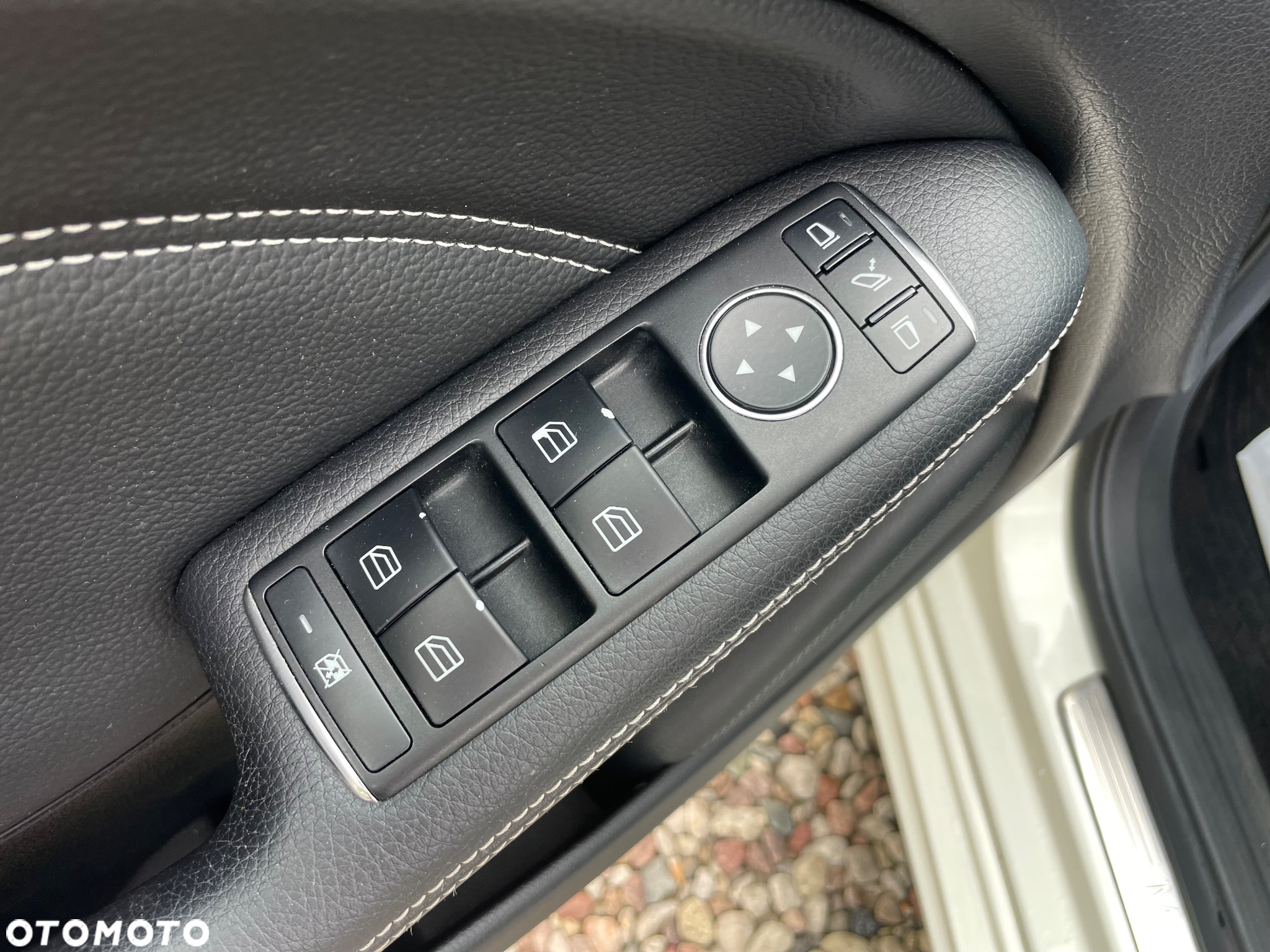 Mercedes-Benz Klasa B 180 CDI BlueEFFICIENCY EDITION 1 - 26