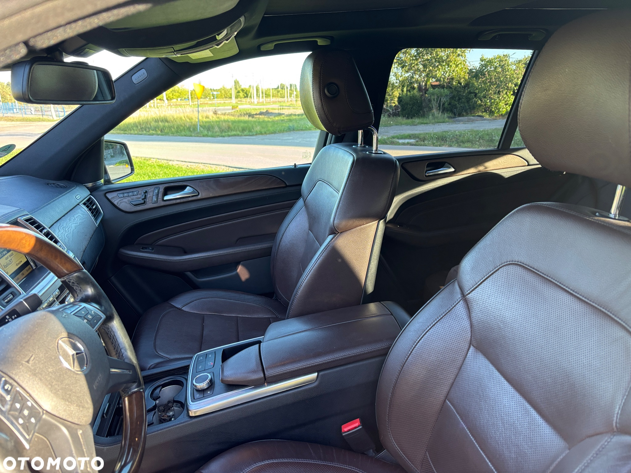 Mercedes-Benz ML 350 BlueTec 4-Matic - 12