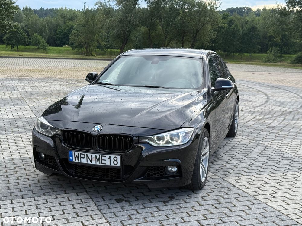 BMW Seria 3 320i - 3