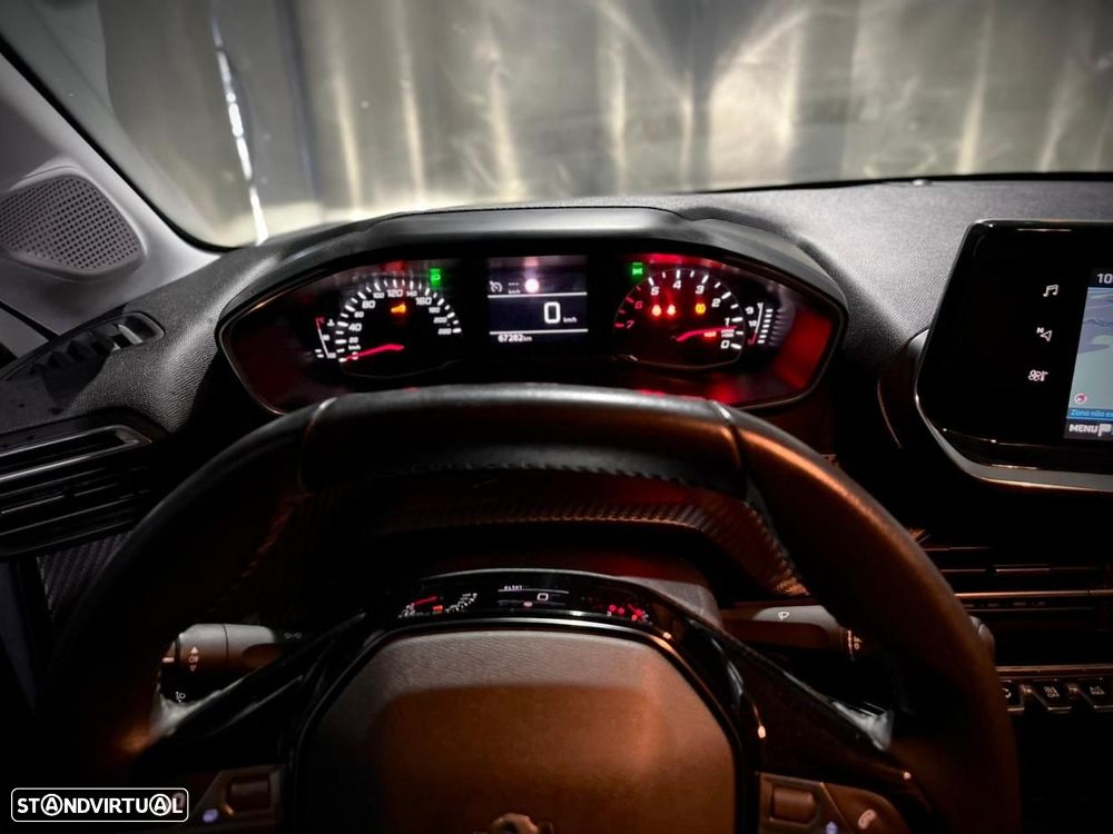 Peugeot 208 1.2 PureTech Active - 18