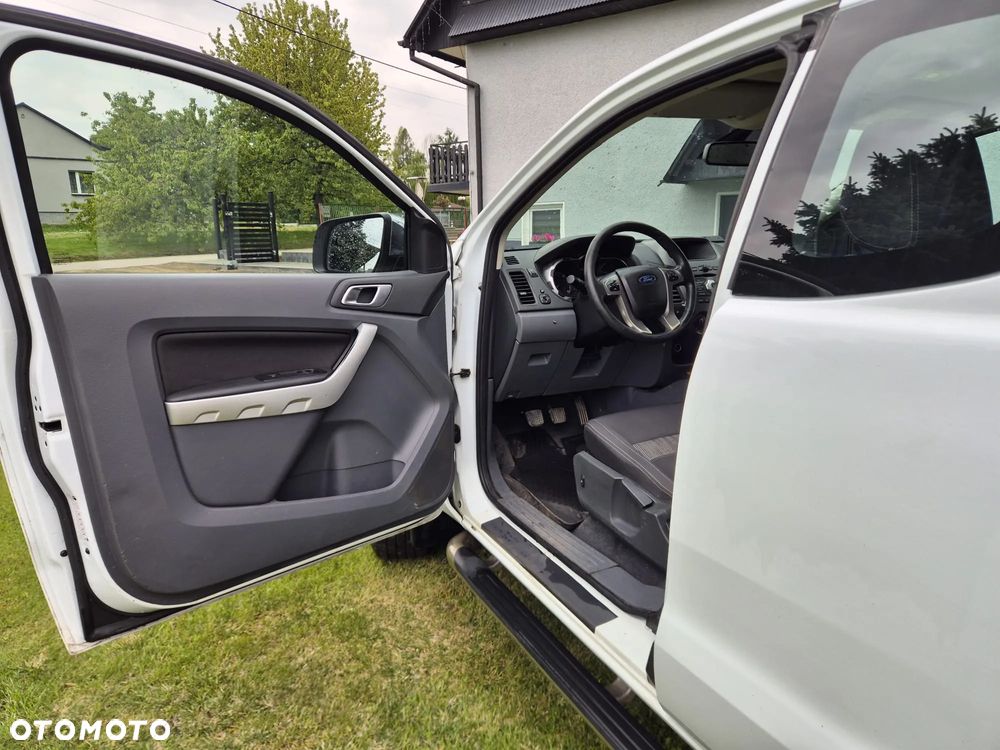 Ford Ranger 2.2 TDCi 4x4 DC XLT - 29