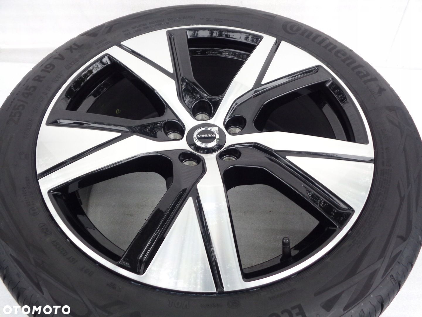 FELGI Alufelgi 19 5x108 VOLVO XC40 XC60 ET50,5 - 3