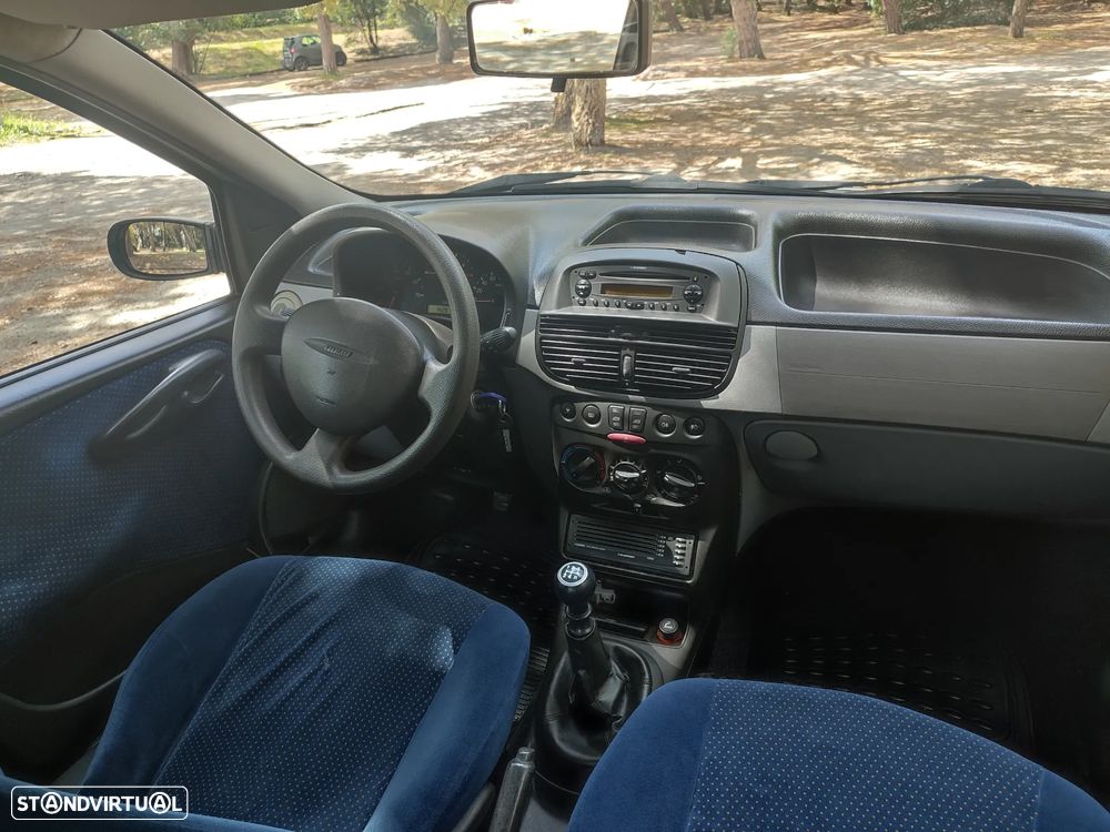 Fiat Punto 1.2 16V 80 Dynamic - 5