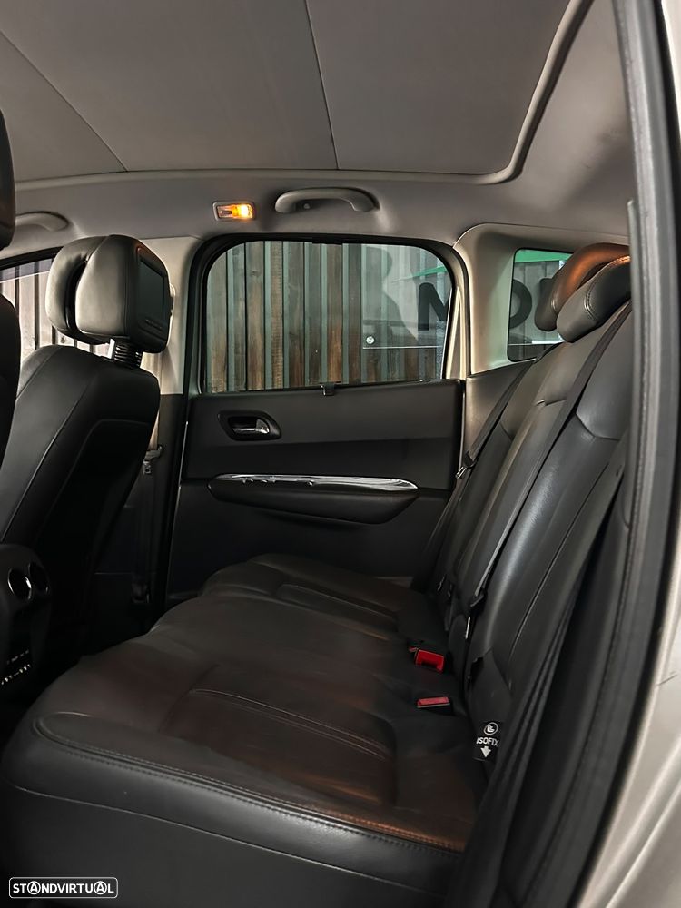 Peugeot 3008 2.0 HDi Hybrid4 J18 - 11