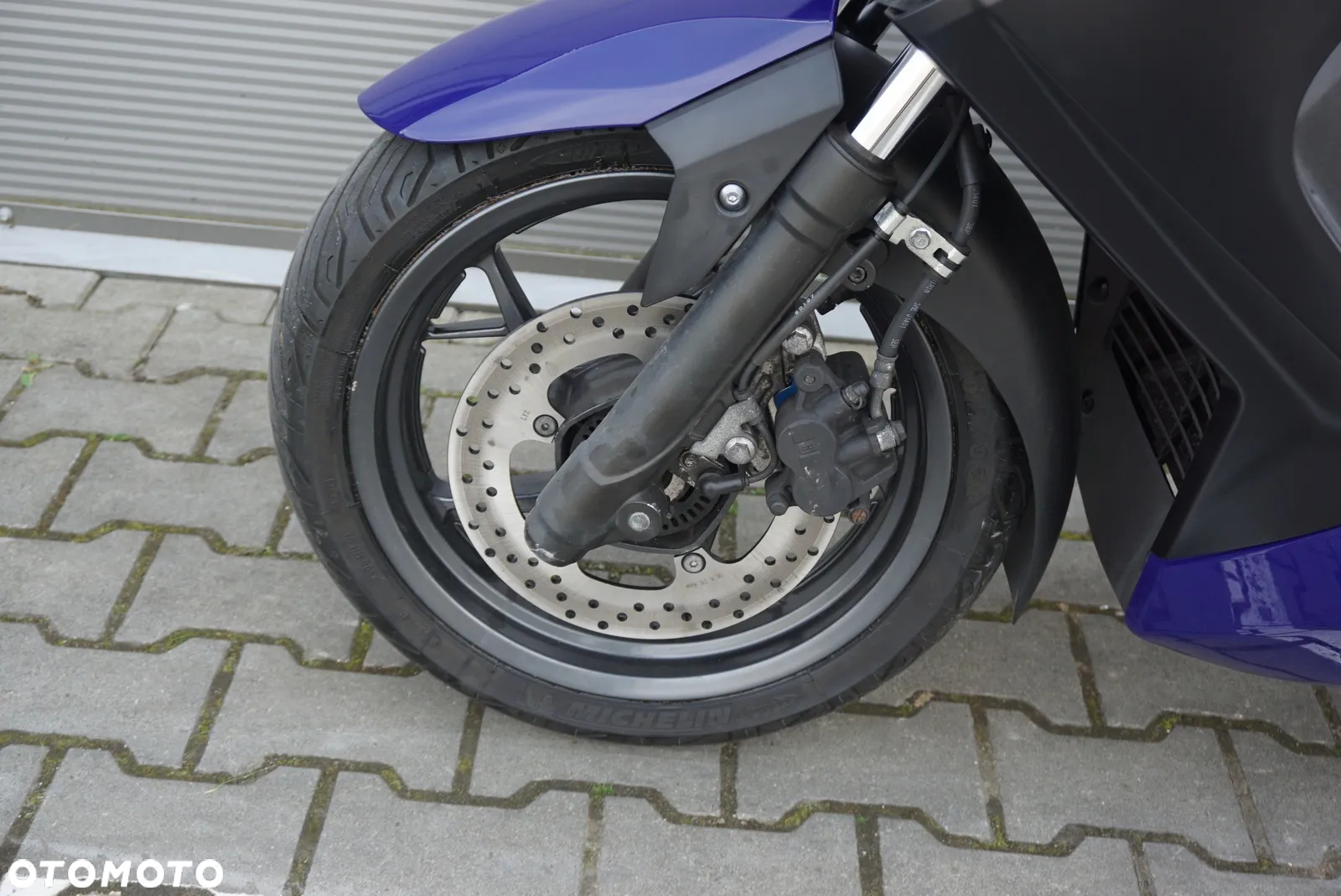 Yamaha X-max - 16