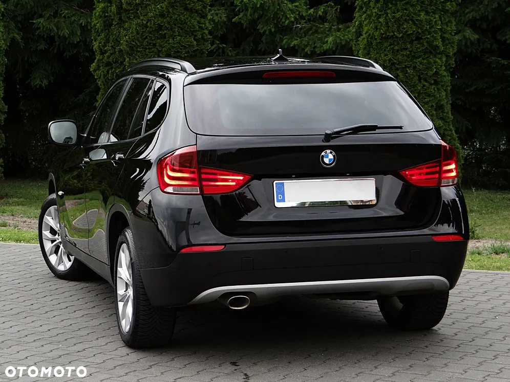 BMW X1 xDrive18d xLine - 14
